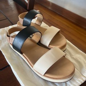 Nisolo Go-To Flatform Sandal - size 9.5 colorblock